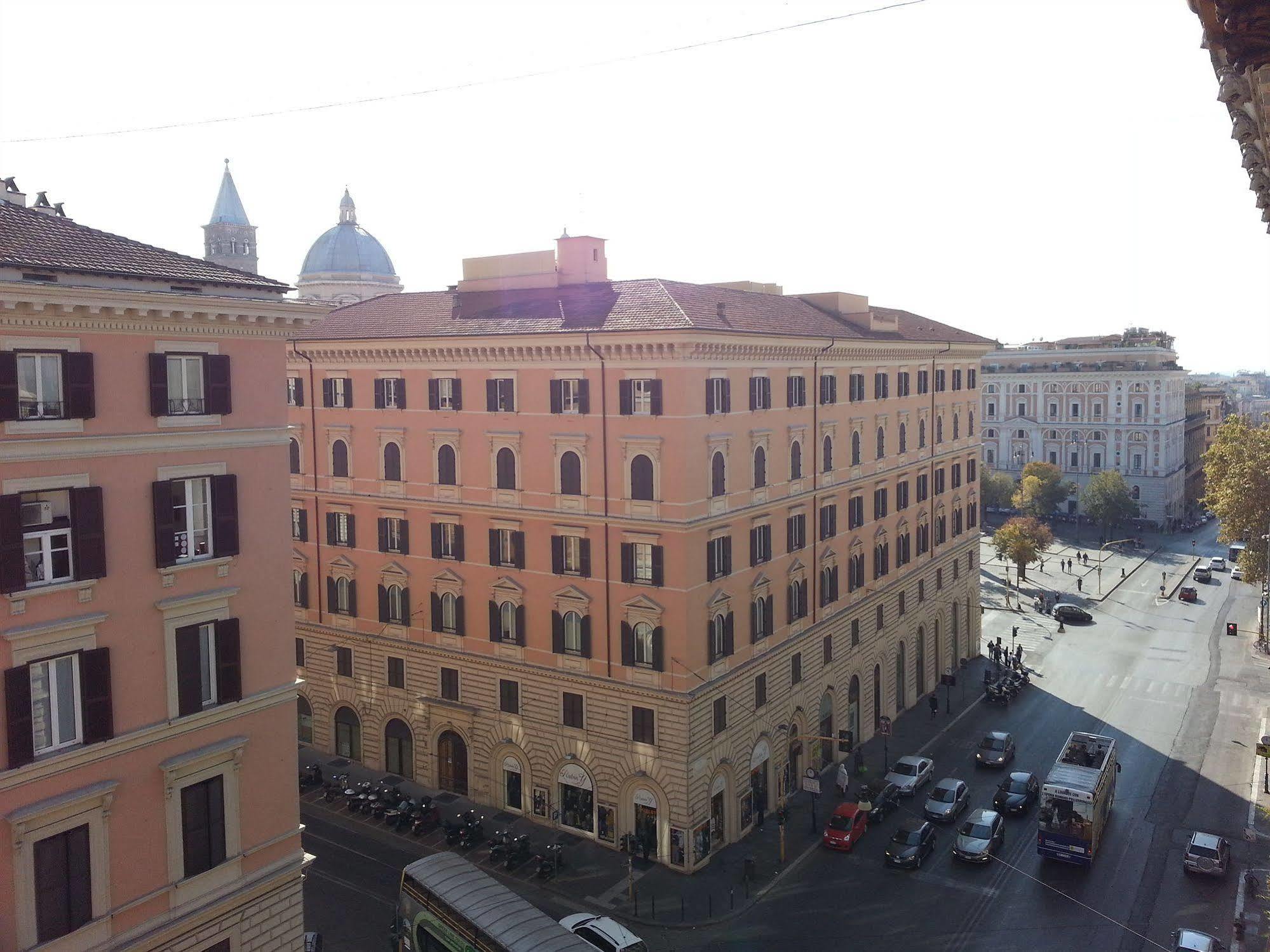 Hotel Marcantonio Рим Екстер'єр фото